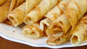 puha-p-rolt-alm-s-palacsinta-illatos-fah-jas-t-ltel-kkel-les